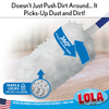 360-degree dust-catching fibers on wood floor trap and lock dirt, dust, and allergens during floor cleaning